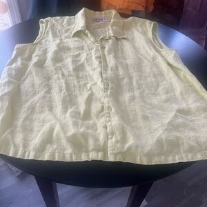 Chico's Linen Top in Pale Lime